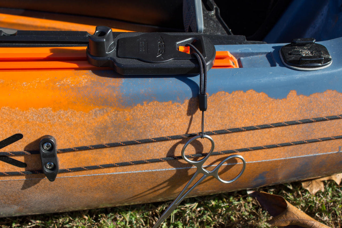 Track Mount Retractor